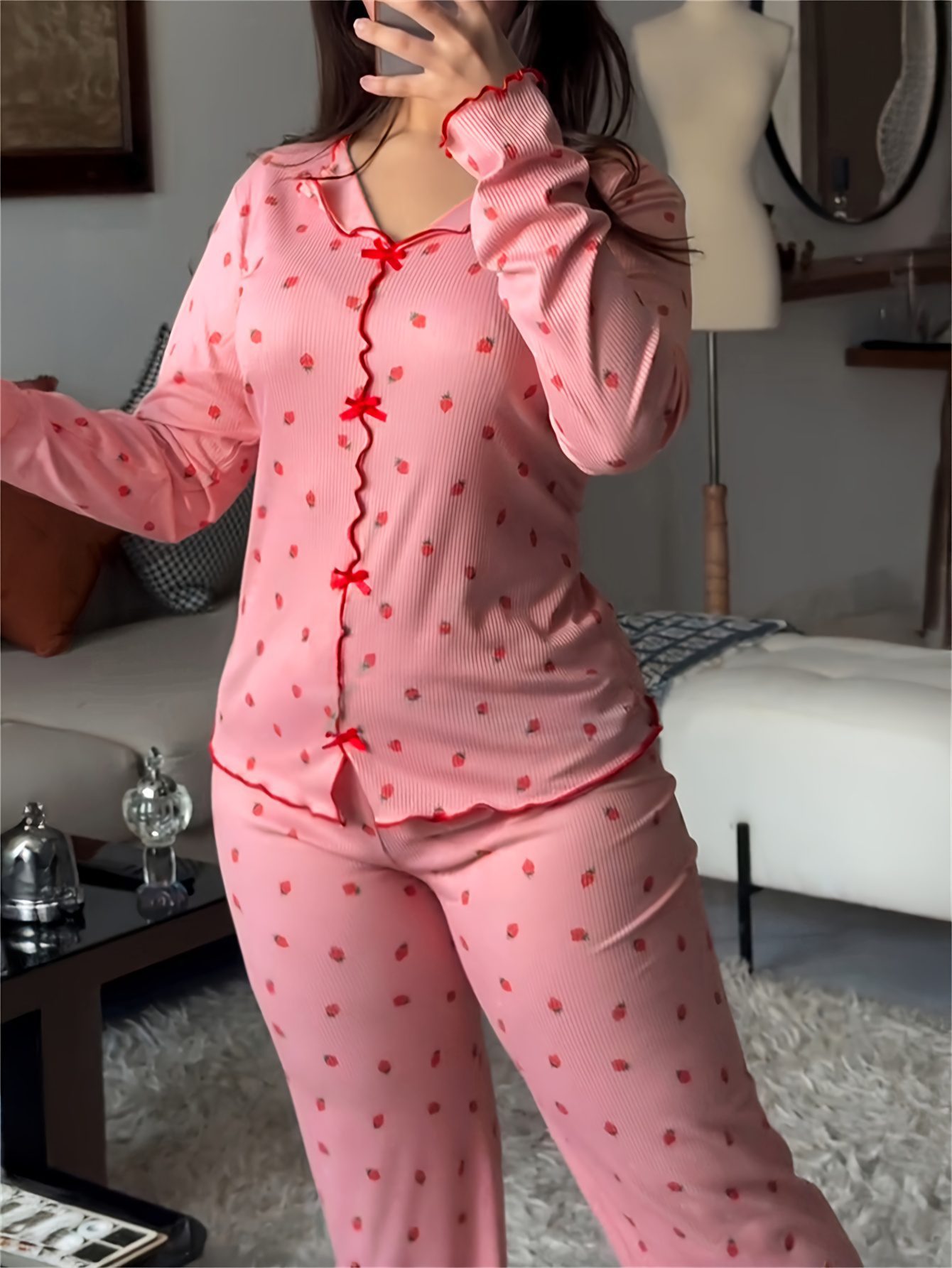 2pcs Strawberry Print Bow-Decorated Lapel V-Neck Ruffled Top and Elastic Waist Pants Casual Ribbed Pajama Set - Image 4