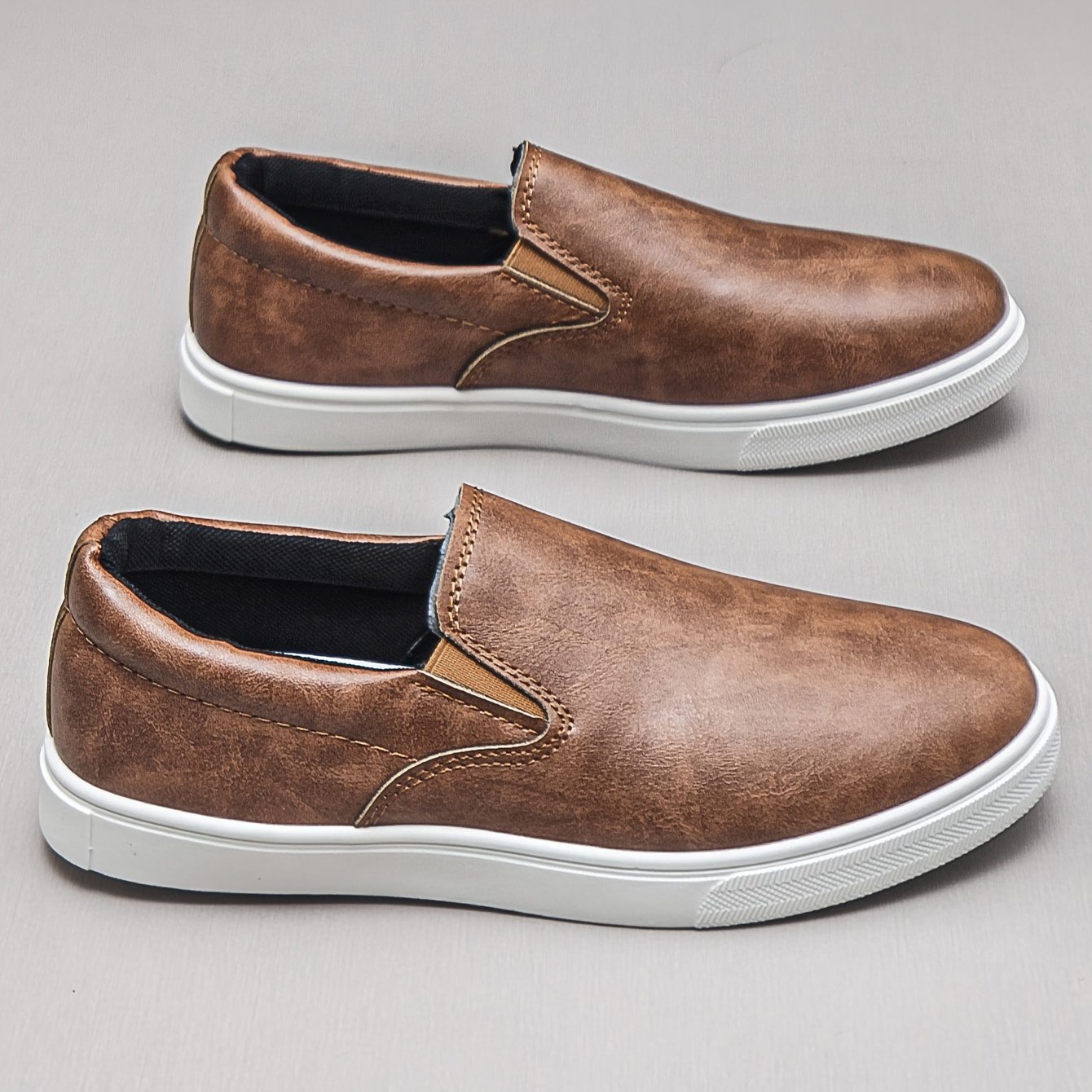 Men's Fashionable Simple and Comfortable Casual Sneakers, Non-Slip, Versatile Four-Season Style for Students