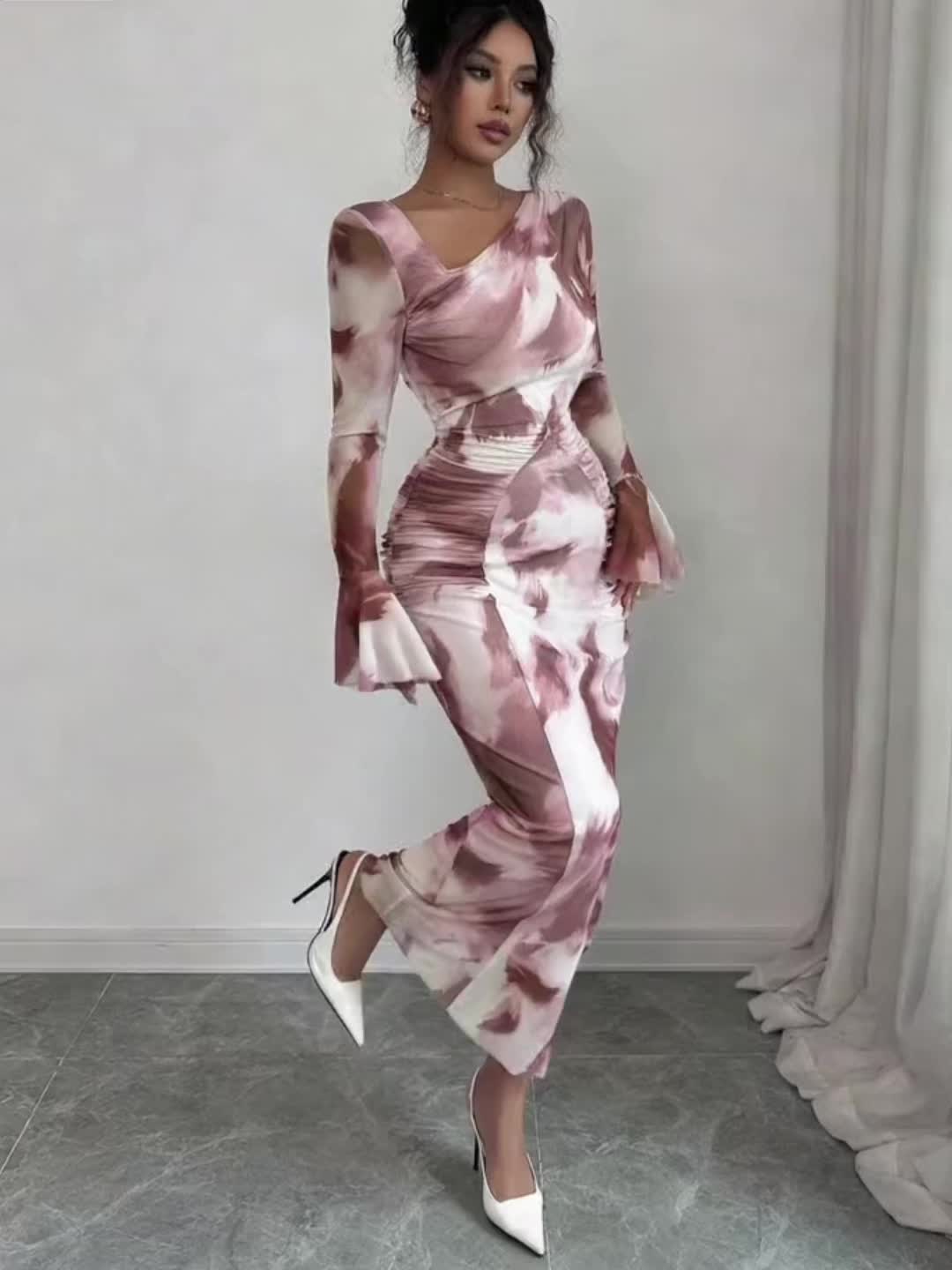 Elegant And Fashionable New Adult Women'S Autumn And Winter Floral Tie-Dye Print Notched Collar Long-Sleeved Flared Sleeve Slim Fit Waist Pleated Hip-Hugging Sexy Dating Commuting Vacation Dating Valentine'S Day Long Dress - Image 11