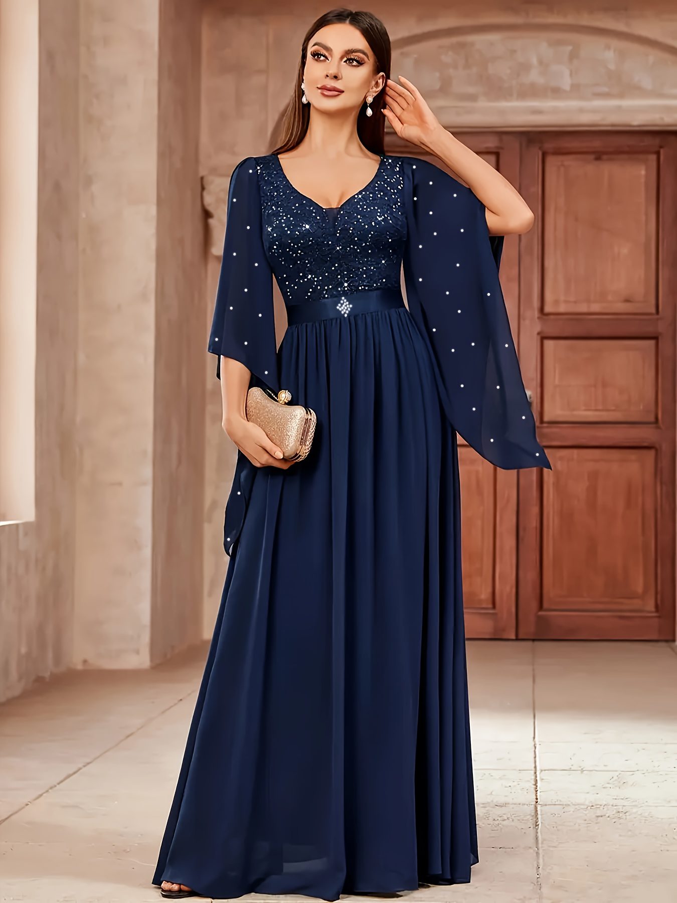 Elegant Women's V-neck Lace-trimmed Chiffon Banquet Gown, Suitable for Parties, Dinners, and Weddings - Image 6