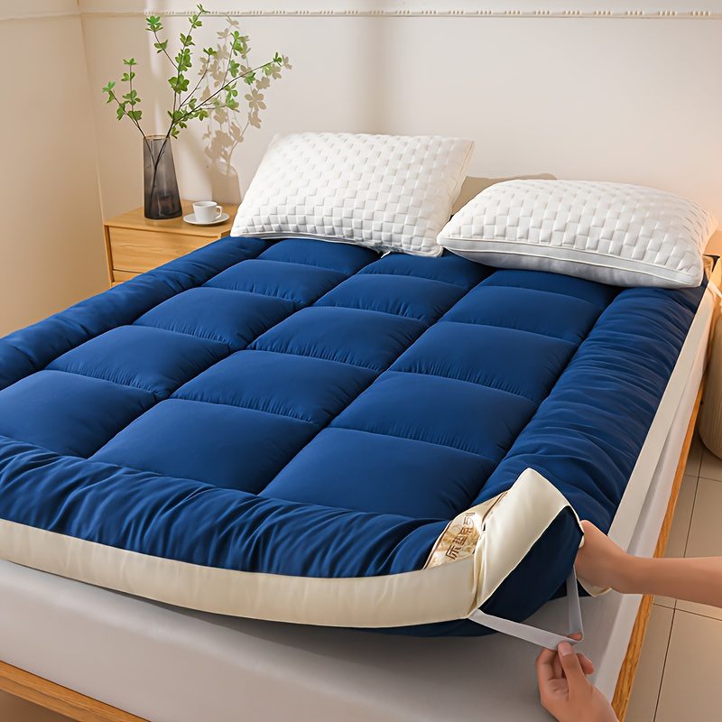 1pc Luxury Mattress Topper, Instant Warmth for Winter Cold Protection, Ultra-Soft, Comfortable, and Thickened Thermal Pad with Four-Corner Straps, Three-Dimensional Quilted Mattress Protector. Skin-Friendly, Breathable, and Fluffy, the Top Choice - Image 2