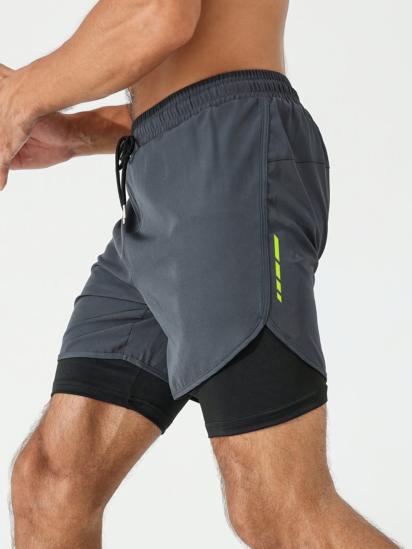 Men'S 2-In-1 Running And Fitness Shorts with a Zippered Back Pocket - Image 5