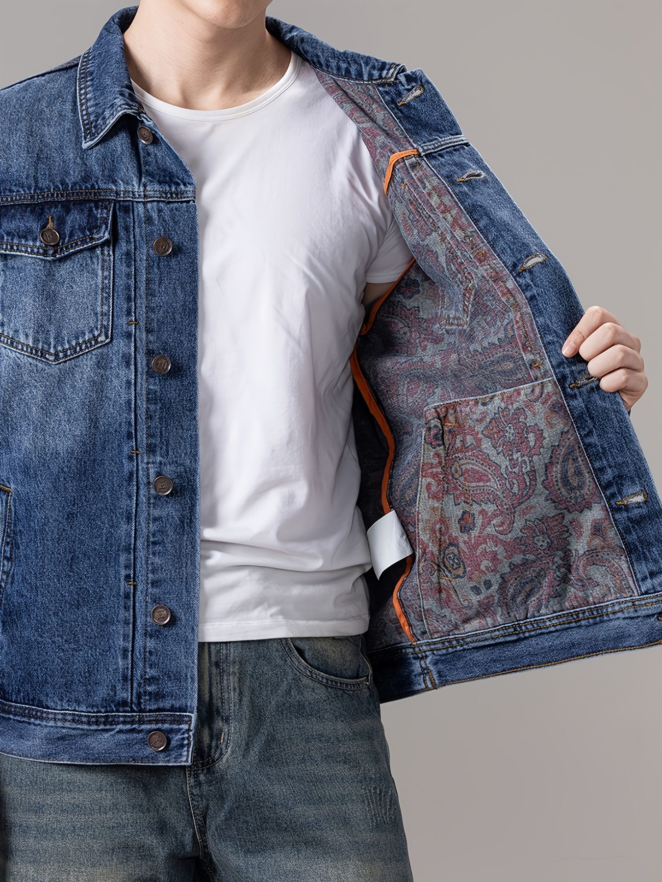 Fashionable Print Denim Jacket Made of Breathable, Durable, And Soft Washed, Perfect for Vacation And Leisure - Image 6