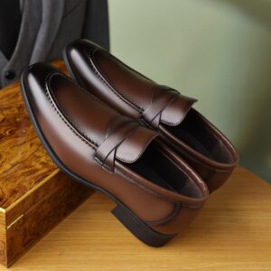 Men'S Loafers for Casual Wear, Formal Business Shoes, And Dressy Casual Loafers, Ideal for Business Casual Settings And Beach Weddings, Available in Styles Suitable for All Four Seasons