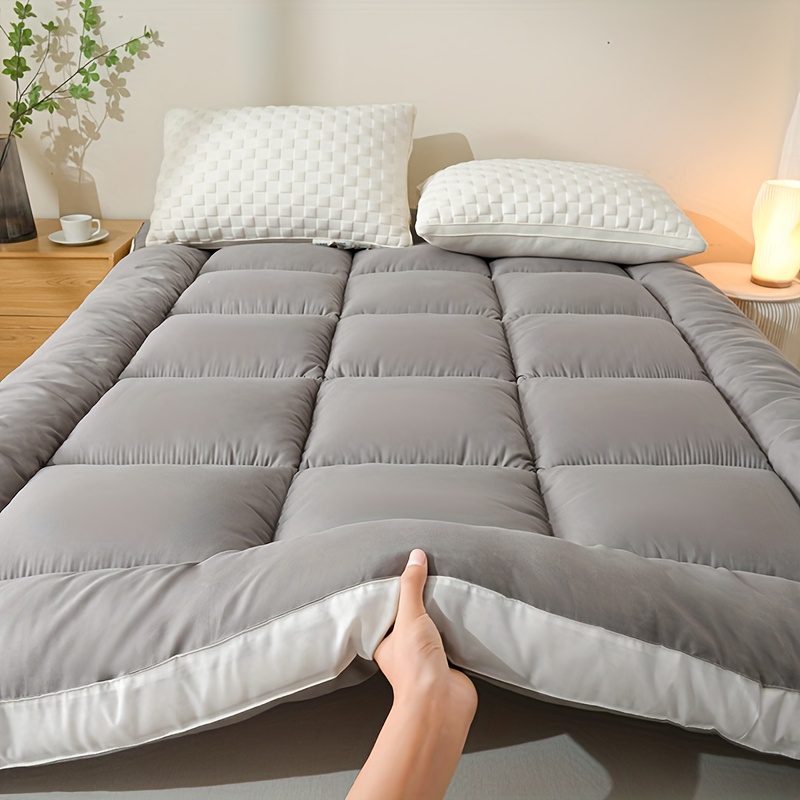 1pc Luxury Mattress Topper, Instant Warmth for Winter Cold Protection, Ultra-Soft, Comfortable, and Thickened Thermal Pad with Four-Corner Straps, Three-Dimensional Quilted Mattress Protector. Skin-Friendly, Breathable, and Fluffy, the Top Choice - Image 3