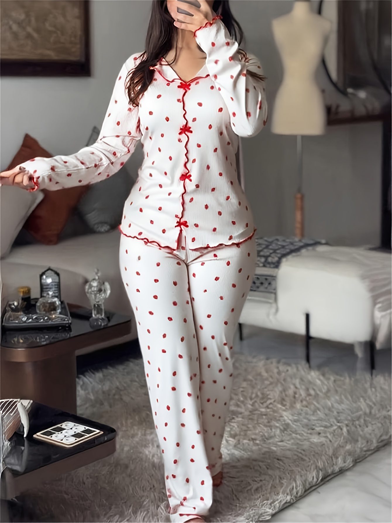 2pcs Strawberry Print Bow-Decorated Lapel V-Neck Ruffled Top and Elastic Waist Pants Casual Ribbed Pajama Set