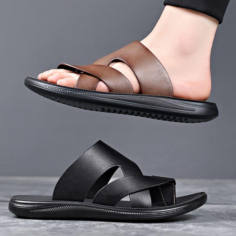 Men's Summer Outdoor Sports Casual Beach Sandals with Toe Separation - Image 9