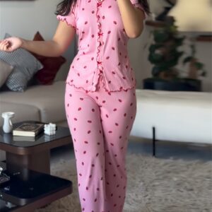 25AW Home Wear Trend 2pcs Strawberry Print Stand Collar Short Sleeve T-Shirt and Pants Pajama Set