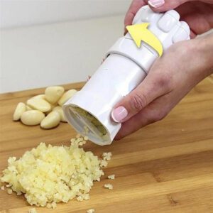 5-in-1 Heavy-Duty Garlic Press with Stainless Steel Blades and Ergonomic Handle - 5-in-1 Multi-Functional Food Processor for Crushing, Chopping, Peeling, Mincing, and Blending - Dishwasher Safe, Space-Saving Design with Ergonomic Lever System