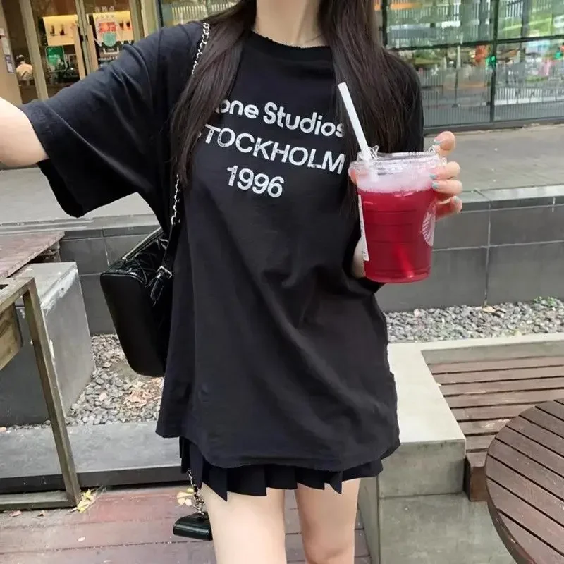 2025 Casual Cotton Men's and Women's Matching Retro 1996 Printed Casual Round-neck Versatile Short-sleeved T-shirt Top