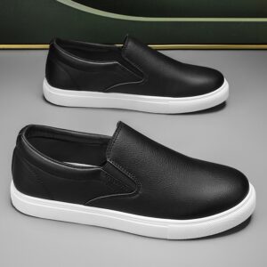 Sneakers, A Pair of Sports Skateboard Shoes, Men's Style, Comfortable, Outdoor Commuting Casual Wear, Lightweight, Large Size, Ideal Choice for Running and Training